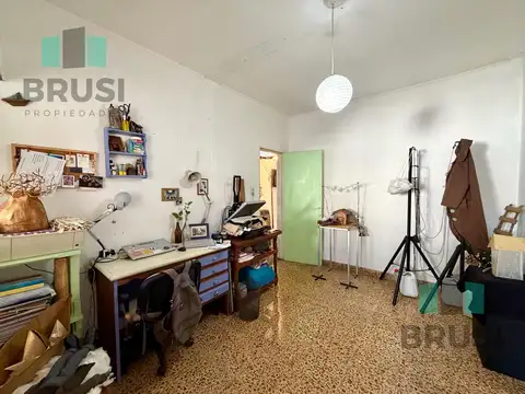 Depto Tipo Casa en Venta en Temperley, USD 65.000