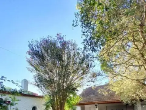 Casa en Venta en Berazategui, USD 170.000