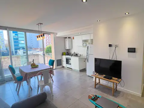 Venta Departamento 2 Amb. Plaza Mitre Luminoso