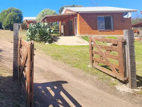 VENTA 2 CABAÑA VILLAYA CANTO LOTE 1000m2 CÓRDOBA