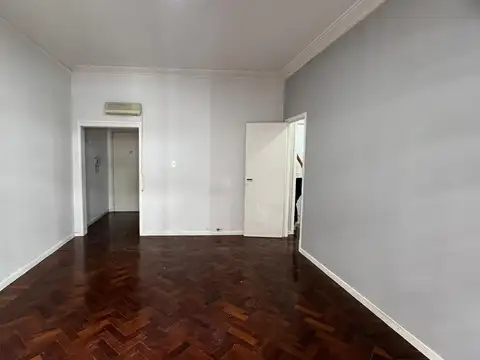 Recoleta - Peña y Junin - 2 Dorm c/ Dependencia Muy Luminoso