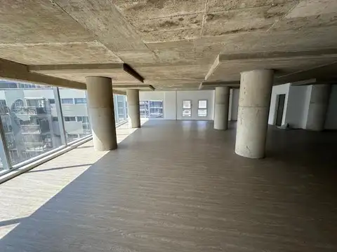 Alquiler Oficinas Plantas libres de 250Mts.2 CONTRAFRENTE - Con Pisos y A/C - Palermo