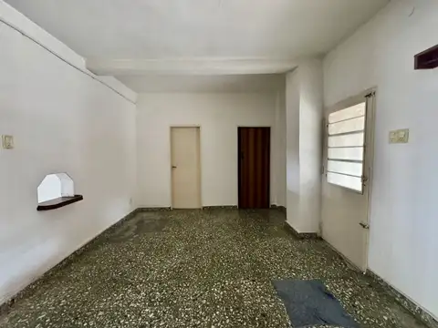 Depto Tipo Casa en Alquiler al Este