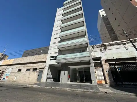 EN VENTA SEMIPISO A ESTRENAR 3 AMB AL FTE OP/COCHERA