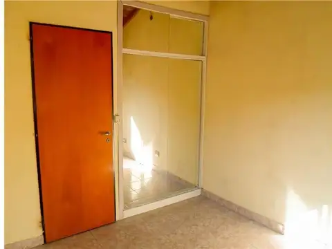 Depto Tipo Casa en Venta en Ciudadela, USD 68.000