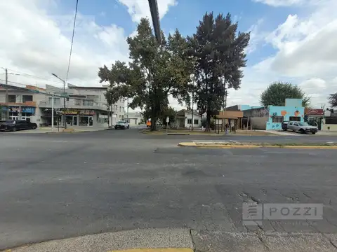 Local en Venta 70 años