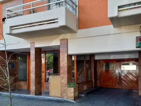 Cochera en venta - 18Mts2 - Parque Patricios