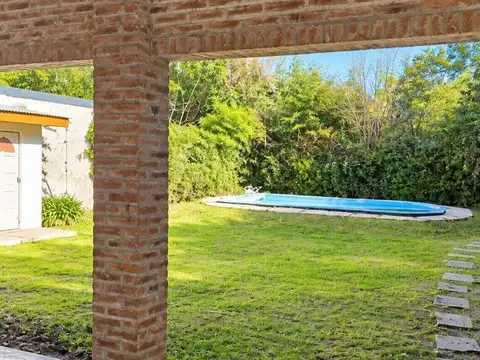 Casa 3 habitaciónes+ pileta+quincho