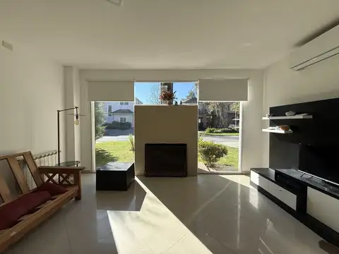 Casa en Alquiler 10 años