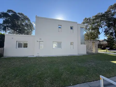 Casa en Alquiler de 4 dormitorios