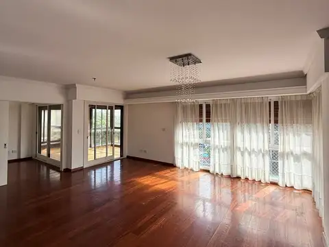 Departamento Semipiso  en Alquiler en Olivos, Vicente López, G.B.A. Zona Norte