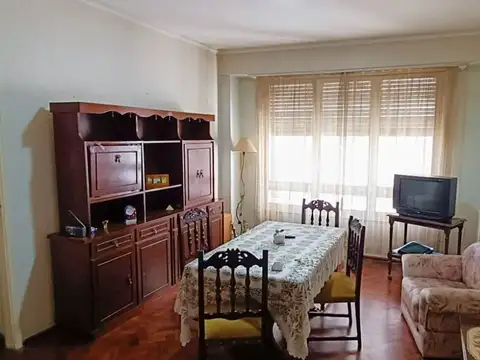 VENTA DEPARTAMENTO DOS DORMITORIOS ZONA RÍO