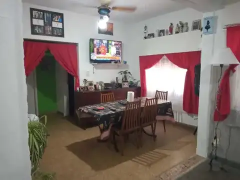 Venta Casa tipo Ph 3 Ambientes al fondo. San Fernando.