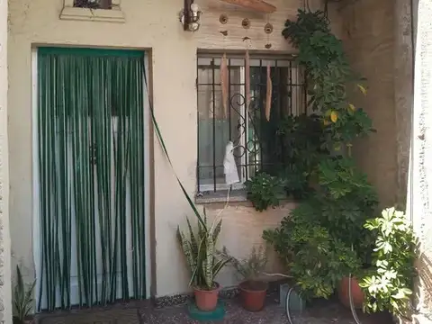 Venta Casa tipo Ph 3 Ambientes al fondo. San Fernando. 