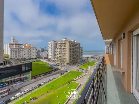Departamento cuatro ambientes en el centro de la Ciudad