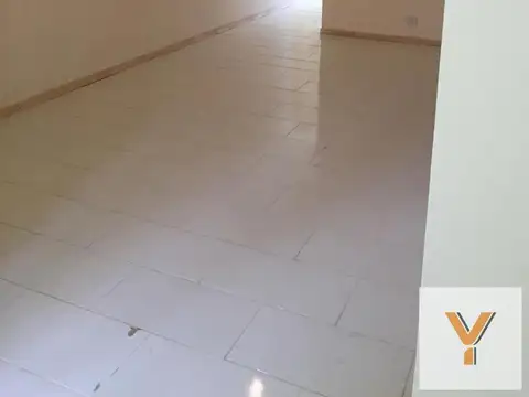 Depto Tipo Casa en Alquiler de 2 dormitorios