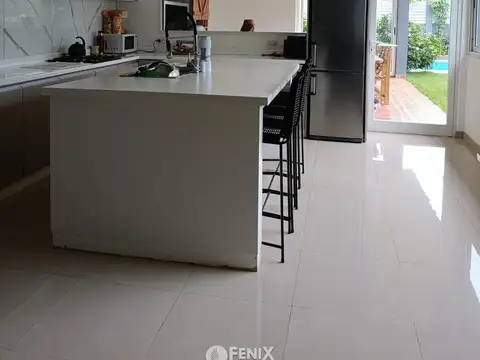 CASA APTA CRÉDITO HIPOTECARIO EN VENTA - ACCESO SUR (CF1254)