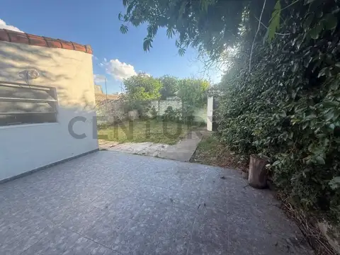 ALQUILER CASA 3 AMBIENTES EN VILLA LUZURIAGA