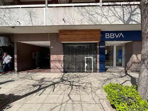 Av Coronel Diaz 2200