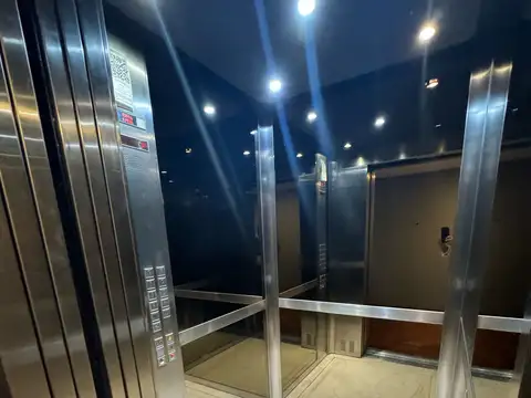 Oficina en Venta en Barrio Norte, USD 660.000