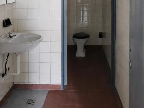 OPORTUNIDAD Depósito en ALQUILER Autopista Perito Moreno Villa Devoto CABA