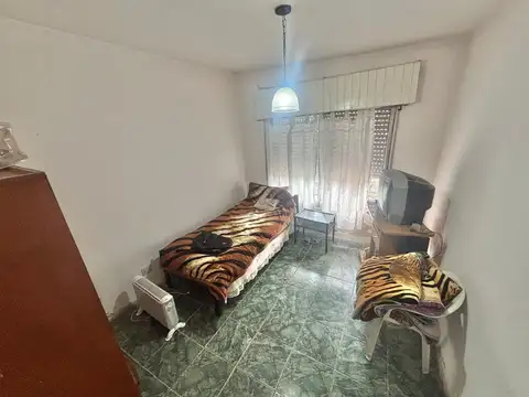 Adrian de Rosario Luna 3700