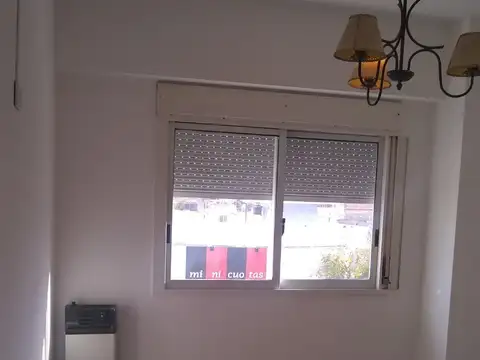 Departamento 4 ambientes con 1 baño