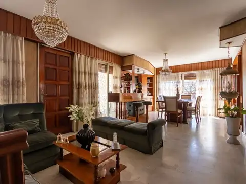 Avenida Ovidio Lagos 5300