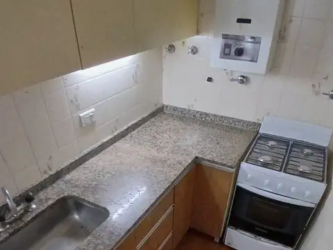 Alberto Lartigau 300, Piso 1