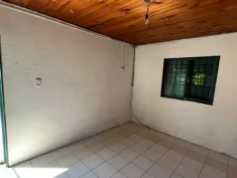 CASA EN VENTA - ESPERANZA 634 - VILLA GOBERNADOR GALVEZ