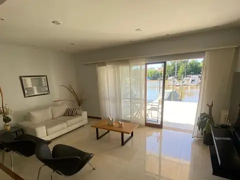 Departamento en Alquiler en Punta Chica, USD 1.600