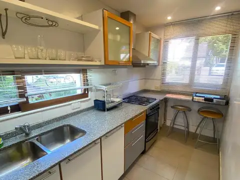 Departamento 3 ambientes con 2 baños