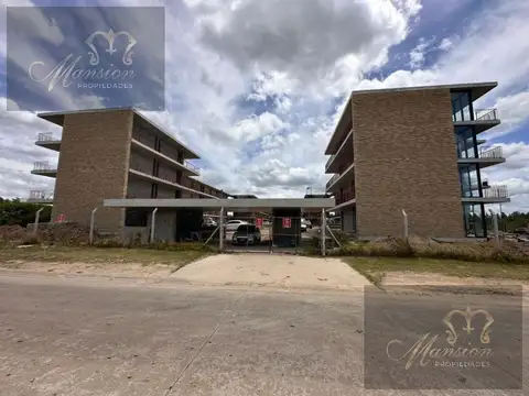Venta Departamento 2 Amb en PB con Jardín en Terrazas de Santa Maria