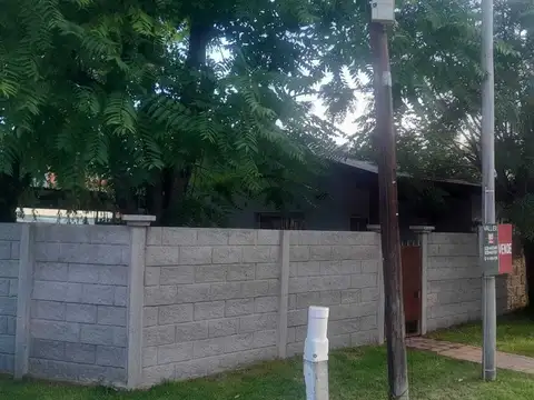 Casa 3 ambientes con 1 baño