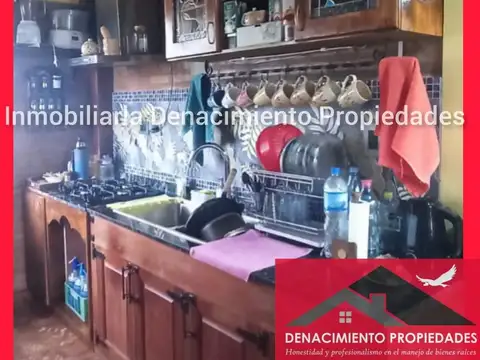 Casa 4 ambientes con 2 baños