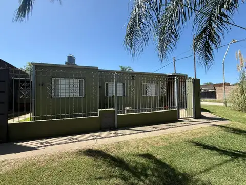 Venta de Casa en Santo Tome con 3 dorm y pileta