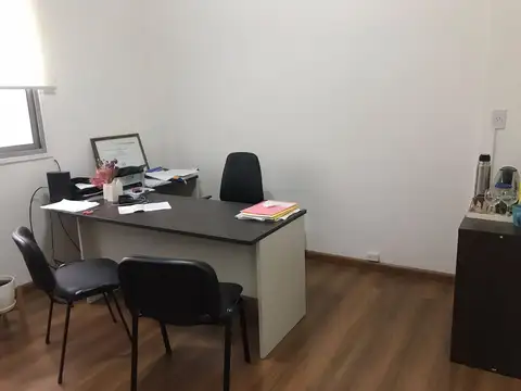 Oficina Monoambiente con 2 baños