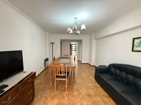 Departamento en Alquiler en Macrocentro, $ 950.000