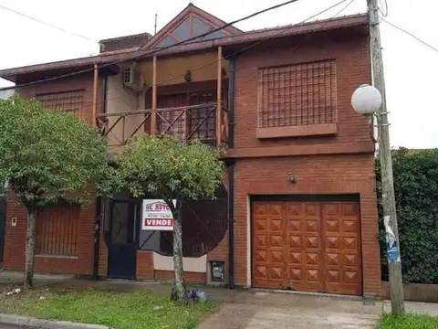 Chalet en Venta en Quilmes Oeste