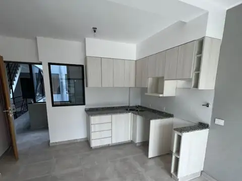 Departamento en Venta en Villa Luzuriaga, USD 50.000