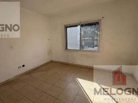 Depto Tipo Casa en Alquiler en Moreno, $ 350.000