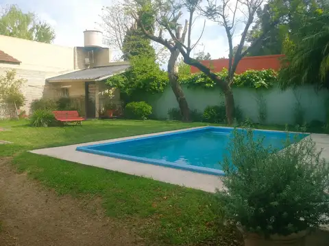 Casa en Venta en Temperley, USD 310.000