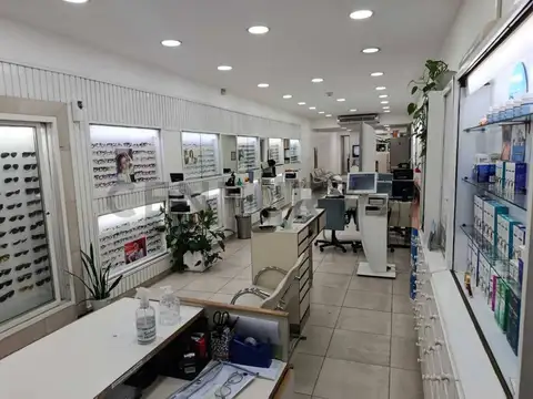 Rivadavia 300, Piso 0