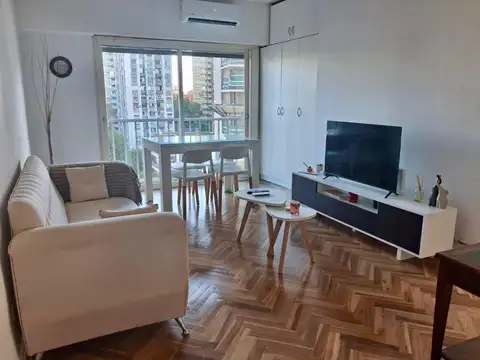 Alquiler OLIVOS. Av. Libertador esq. Sturiza. 2 Ambientes de 44 m2 con vista! Vig. 24 hs.