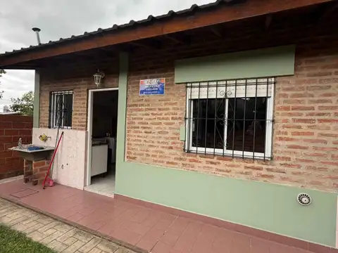 Venta Casa Paso del Rey. Moreno. Excelente estado.
