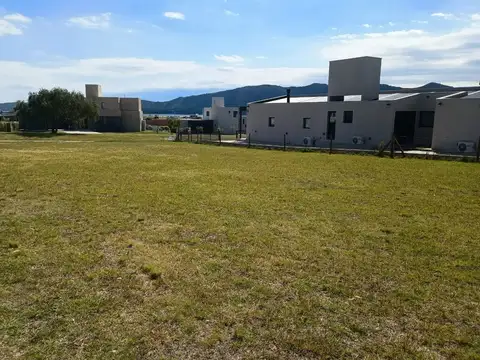 Terreno en Venta de 1028,0 m2