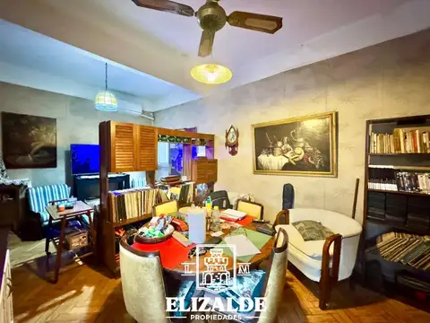 Depto Tipo Casa en Venta 40 años