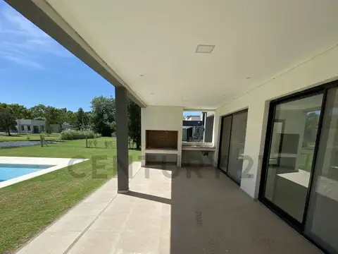 Casa a estrenar en Miralagos II – Naturaleza, confort y vista al lago