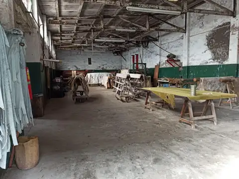 Depósito - Sarandi Venta NUEVO VALOR