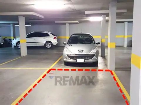 Venta Cochera cubierta Béccar Plaza II